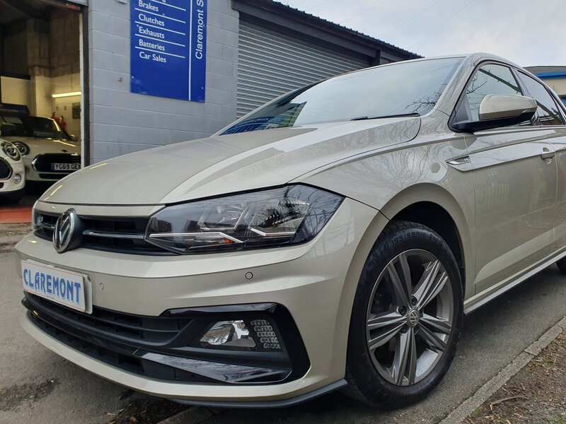 Volkswagen Polo 1.0 POLO R-line TSI 5dr