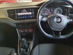 Volkswagen Polo 1.0 TSI SE (s/s) 5dr