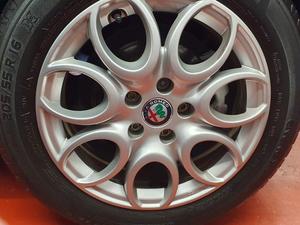 Alfa Romeo Giulietta 1.4 TB Super Euro 6 (s/s) 5dr