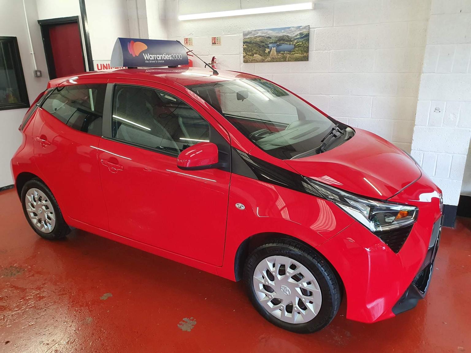 Toyota AYGO 1.0 VVT-i x-play Euro 6 5dr (Safety Sense)