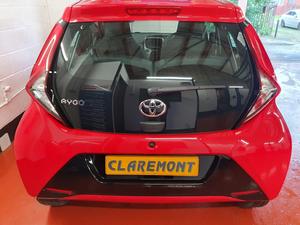 Toyota AYGO 1.0 VVT-i x-play Euro 6 5dr (Safety Sense)