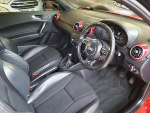 Audi A1 1.6 TDI S LINE Style Edition EURO 5 (s/s) 3dr