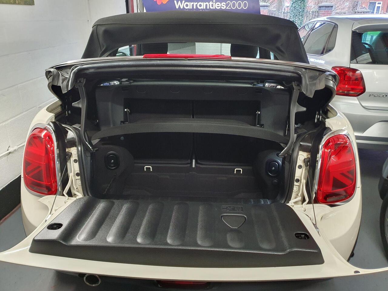 MINI Convertible 1.5 Cooper Classic EURO 6 (s/s) 2dr