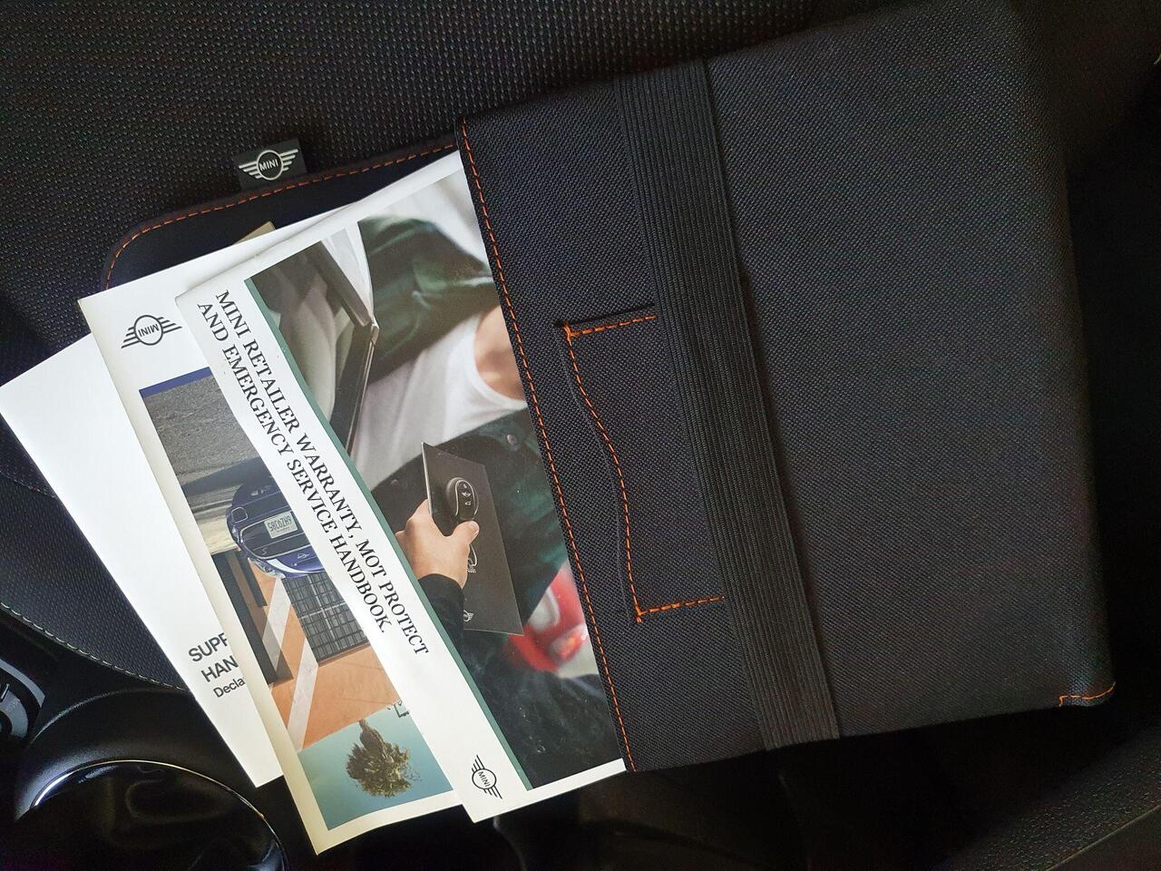 MINI Convertible 1.5 Cooper Classic EURO 6 (s/s) 2dr