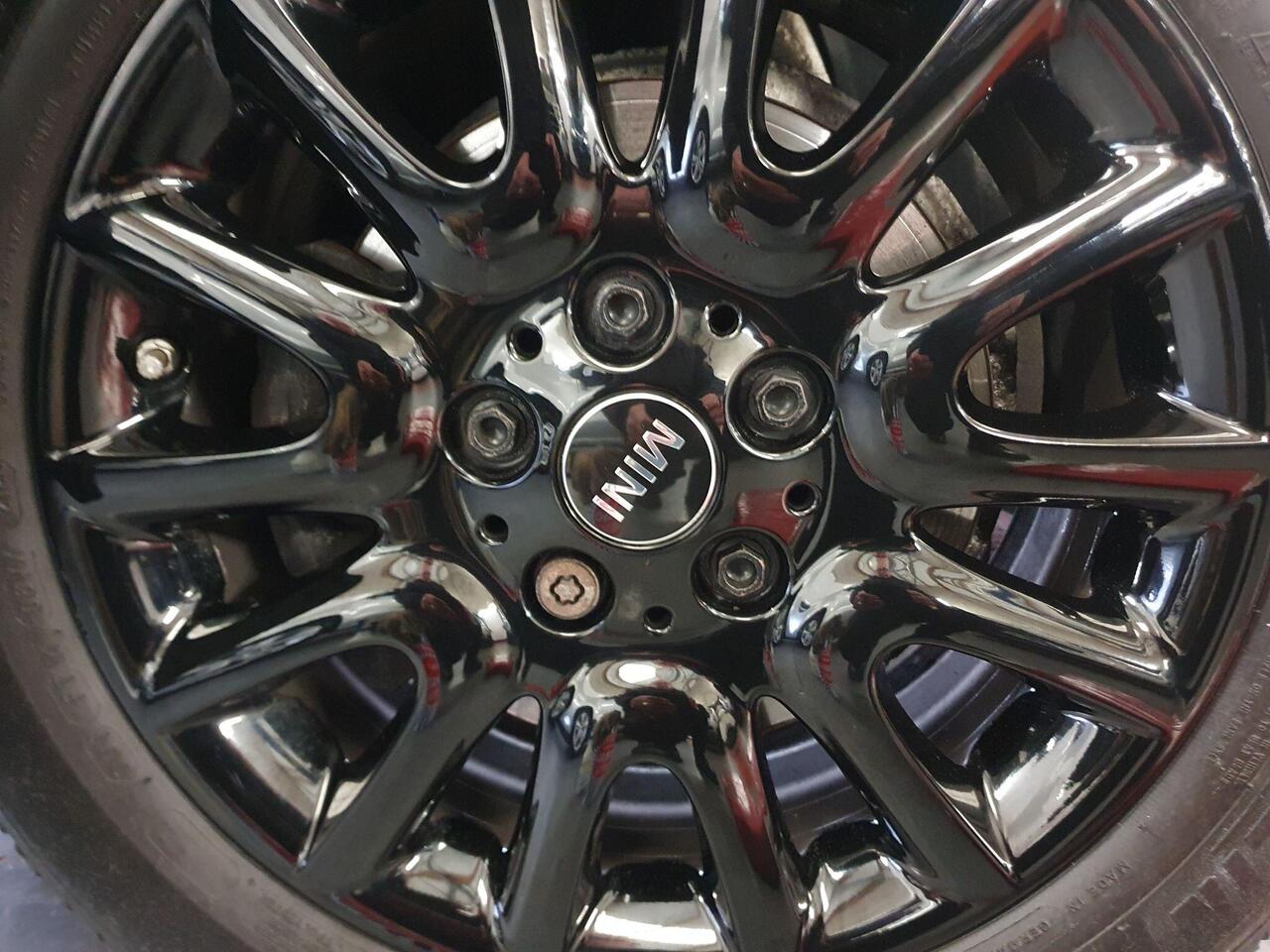 MINI Convertible 1.5 Cooper Classic EURO 6 (s/s) 2dr