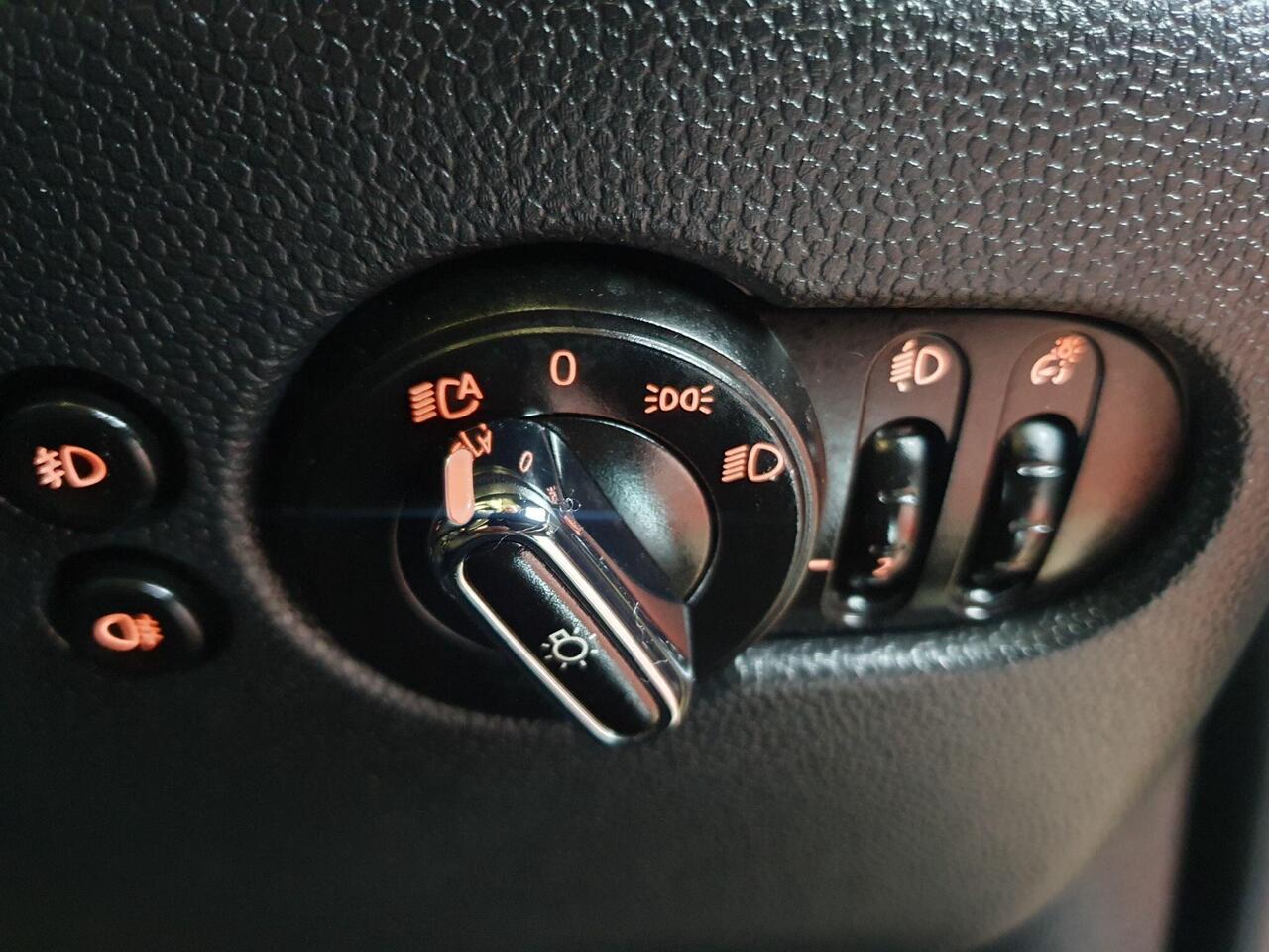 MINI Convertible 1.5 Cooper Classic EURO 6 (s/s) 2dr