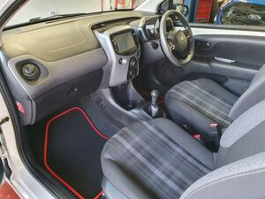 Peugeot 108 1.0 Active EURO 6 3dr