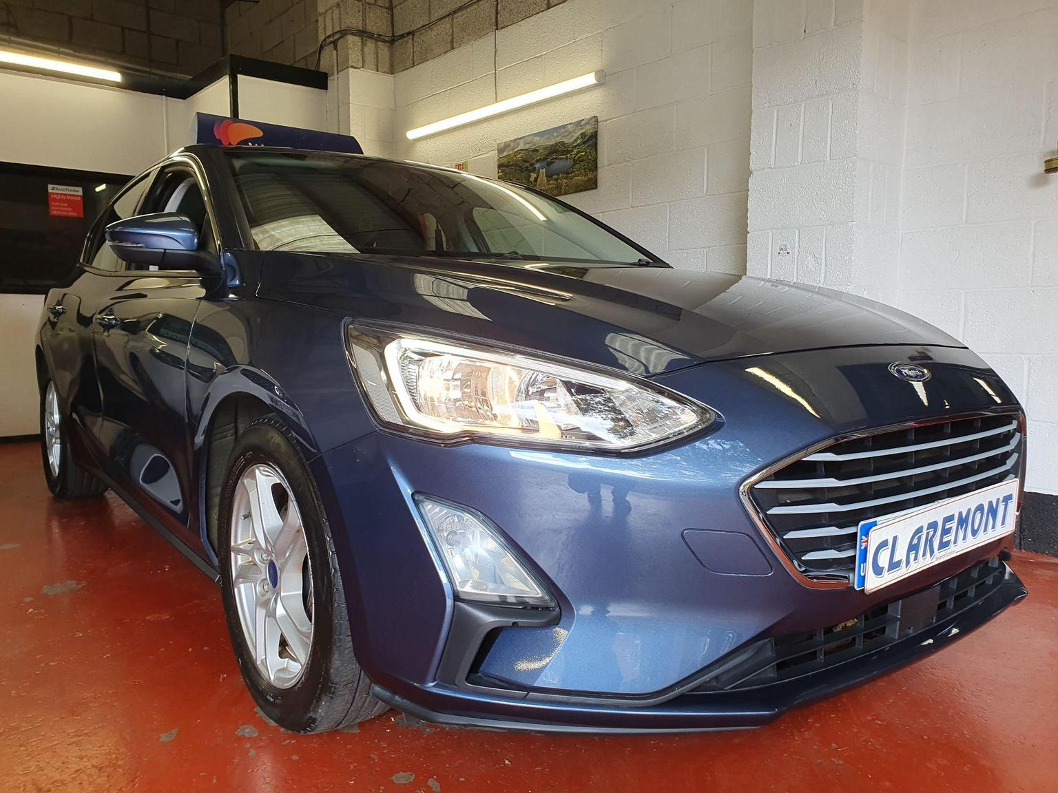 Ford Focus 1.0T EcoBoost Zetec Euro 6 (s/s) 5dr