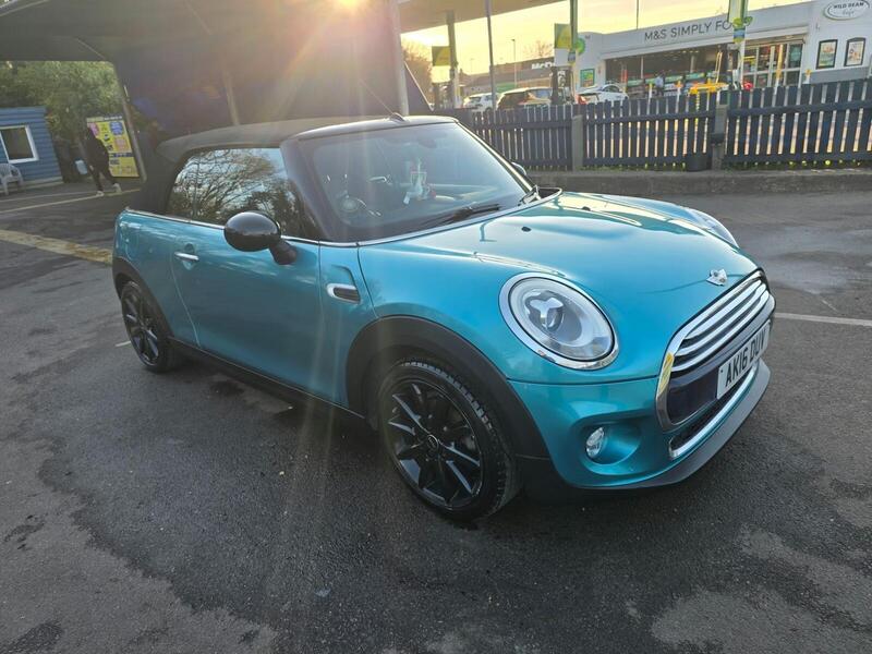 MINI Convertible 1.5 Cooper EURO 6 (s/s) 2dr