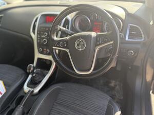 Vauxhall Astra 1.6 CDTI ecoFLEX Excite EURO 6 (s/s) 5dr