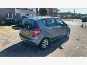 Mercedes-Benz A Class 2.0 A180 CDI Elegance SE CVT 5dr
