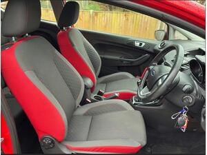 Ford Fiesta 1.0T EcoBoost Zetec S EURO 5 (s/s) 3dr