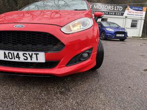 Ford Fiesta 1.0T EcoBoost Zetec S EURO 5 (s/s) 3dr