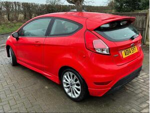Ford Fiesta 1.0T EcoBoost Zetec S EURO 5 (s/s) 3dr