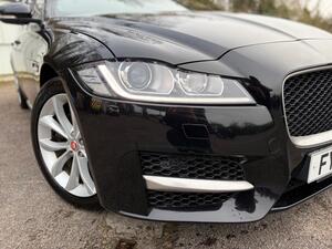 Jaguar XF 2.0D R-Sport Sportbrake AUTO EURO 6 (s/s) 5dr