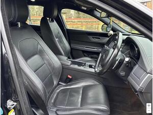 Jaguar XF 2.0D R-Sport Sportbrake AUTO EURO 6 (s/s) 5dr