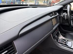 Jaguar XF 2.0D R-Sport Sportbrake AUTO EURO 6 (s/s) 5dr