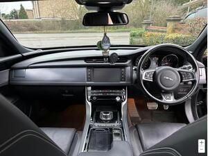 Jaguar XF 2.0D R-Sport Sportbrake AUTO EURO 6 (s/s) 5dr