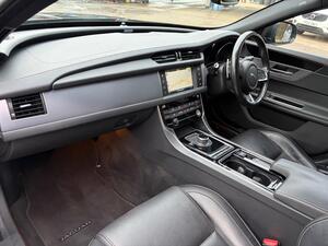 Jaguar XF 2.0D R-Sport Sportbrake AUTO EURO 6 (s/s) 5dr