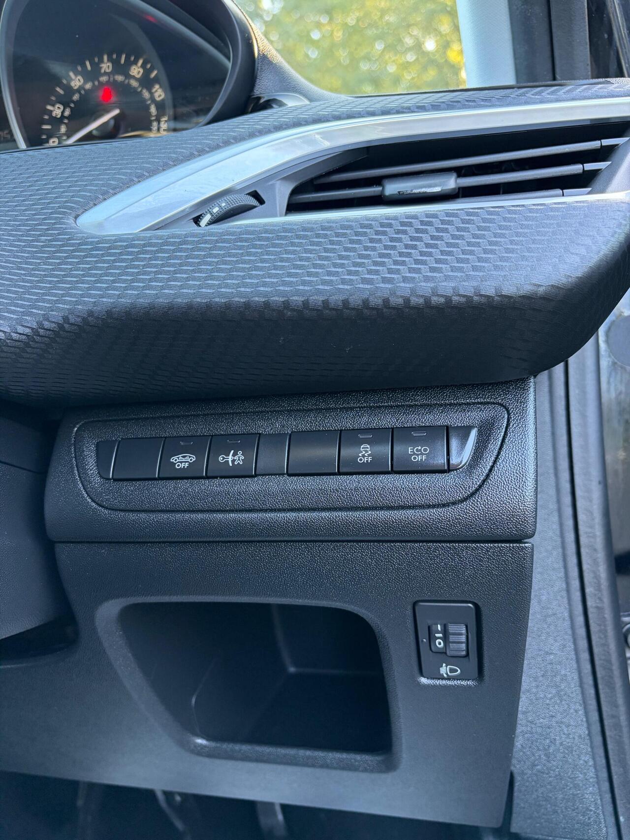 Peugeot 2008 1.6 BlueHDi Active EURO 6 (s/s) 5dr