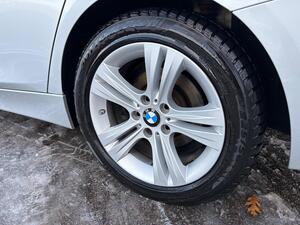 BMW 3 Series 1.5 318I Sport Touring EURO 6 (s/s) 5dr