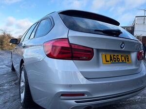 BMW 3 Series 1.5 318I Sport Touring EURO 6 (s/s) 5dr
