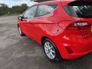Ford Fiesta 1.0T EcoBoost Zetec EURO 6 (s/s) 3dr