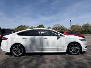 Ford Mondeo 2.0 TDCI Titanium Powershift EURO 6 (s/s) 5dr