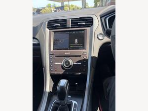 Ford Mondeo 2.0 TDCI Titanium Powershift EURO 6 (s/s) 5dr