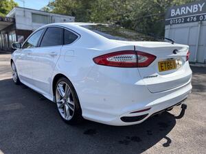 Ford Mondeo 2.0 TDCI Titanium Powershift EURO 6 (s/s) 5dr