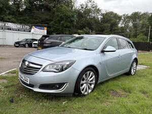 Vauxhall Insignia 2.0 CDTI Elite NAV Sports Tourer AUTO EURO 5 5dr