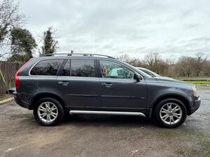 Volvo XC90 2.4 D5 SE Geartronic AWD 5dr