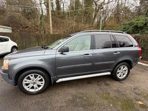 Volvo XC90 2.4 D5 SE Geartronic AWD 5dr
