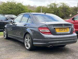 Mercedes-Benz C Class 2.1 C220 CDI BlueEfficiency Sport EURO 5 4dr
