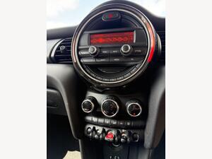 MINI Hatch 1.5 Cooper EURO 6 (s/s) 3dr