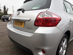 Toyota Auris 1.6 V-Matic TR EURO 5 5dr