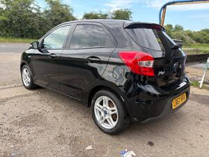 Ford Ka+ 1.2 Ti-VCT Zetec EURO 6 5dr