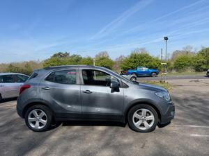 Vauxhall Mokka 1.6 Exclusiv 2WD EURO 5 (s/s) 5dr