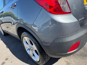 Vauxhall Mokka 1.6 Exclusiv 2WD EURO 5 (s/s) 5dr