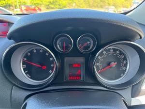 Vauxhall Mokka 1.6 Exclusiv 2WD EURO 5 (s/s) 5dr