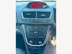 Vauxhall Mokka 1.6 Exclusiv 2WD EURO 5 (s/s) 5dr