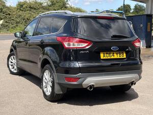 Ford Kuga 2.0 TDCI Titanium 2WD EURO 6 (s/s) 5dr