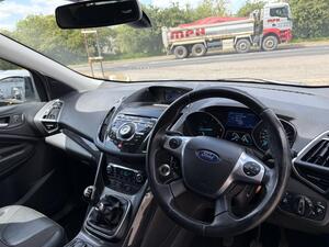 Ford Kuga 2.0 TDCI Titanium 2WD EURO 6 (s/s) 5dr