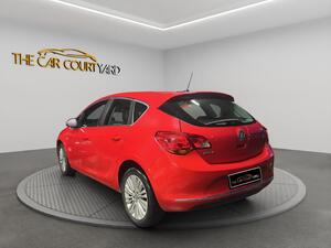 Vauxhall Astra 1.4I Excite EURO 6 5dr
