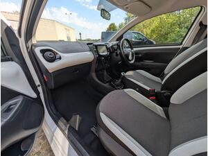 Toyota AYGO 1.0 VVT-i x-style Euro 6 5dr