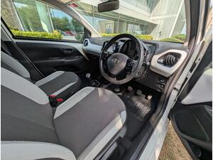 Toyota AYGO 1.0 VVT-i x-style Euro 6 5dr