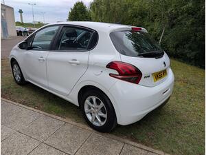 Peugeot 208 1.6 BlueHDi Active Euro 6 5dr