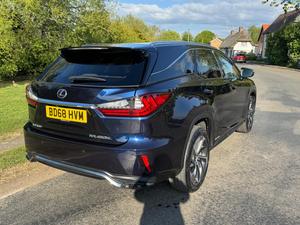 Lexus RX L 3.5 450h L V6 Takumi E-CVT 4WD Euro 6 (s/s) 5dr