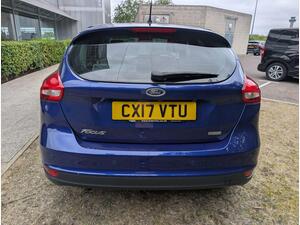 Ford Focus 1.0T EcoBoost Titanium Euro 6 (s/s) 5dr