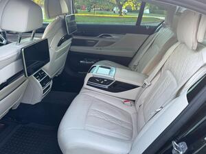 BMW 7 Series 3.0 745Le 12kWh AUTO xDrive EURO 6 (s/s) 4dr